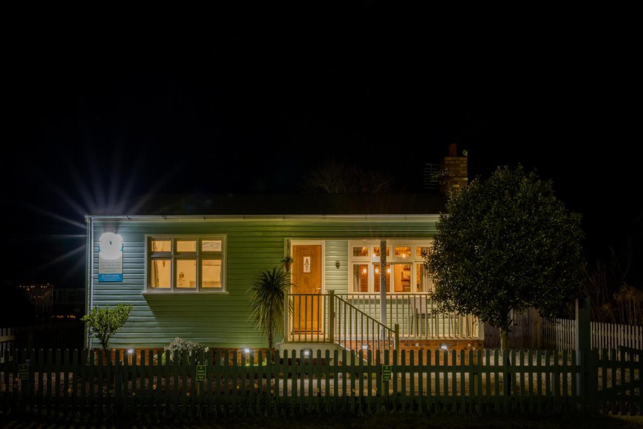 Den Of Joy Humberston Fitties Sleeps 6,Hot Tub,Log Burner Villa Cleethorpes Eksteriør bilde