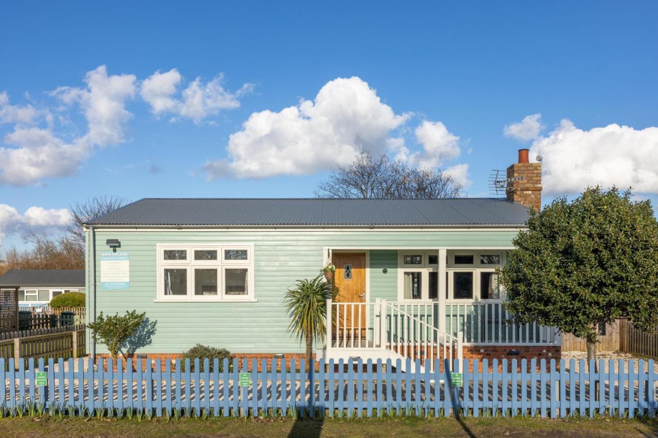 Den Of Joy Humberston Fitties Sleeps 6,Hot Tub,Log Burner Villa Cleethorpes Eksteriør bilde